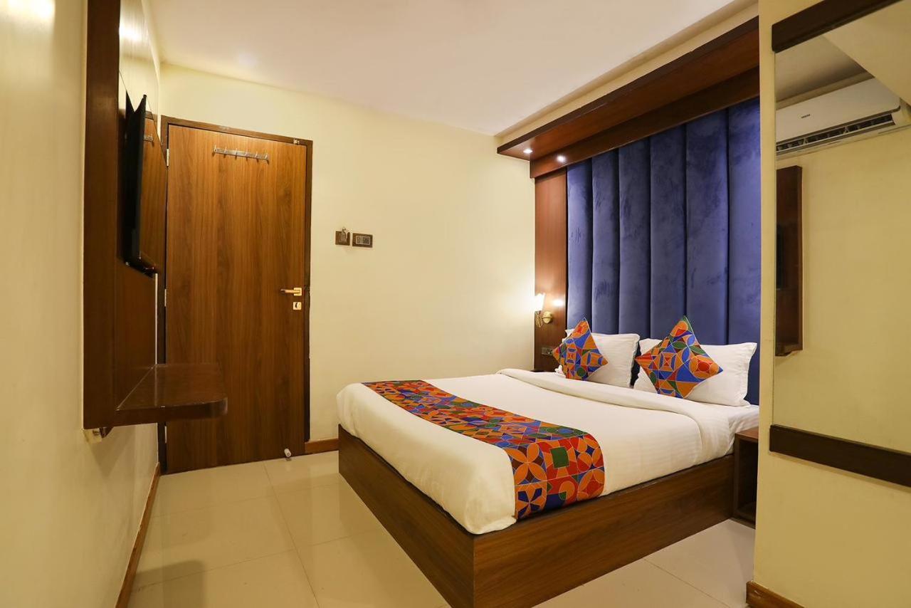 Hotel Rio Mumbai Exteriör bild