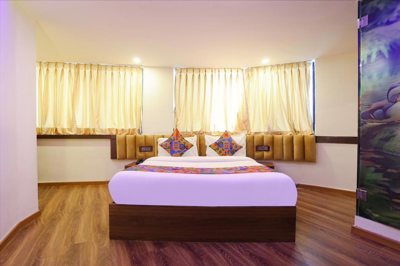 Hotel Rio Mumbai Exteriör bild